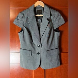The Limited Collection Black and Gray Short Sleeve Blazer Size Large